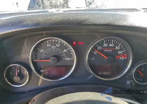 2013 Jeep Wrangler Unlimited Rubicon z USA, uszkodzony, nr VIN 1C4BJWFG3DL694264